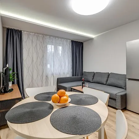 Central Platinum 16 Apartament